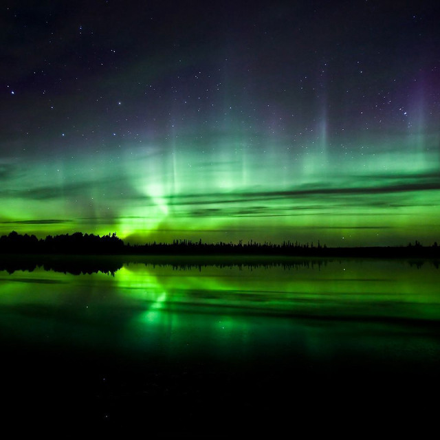 Green purple aurora lake night free wallpaper for tablet - medium preview image