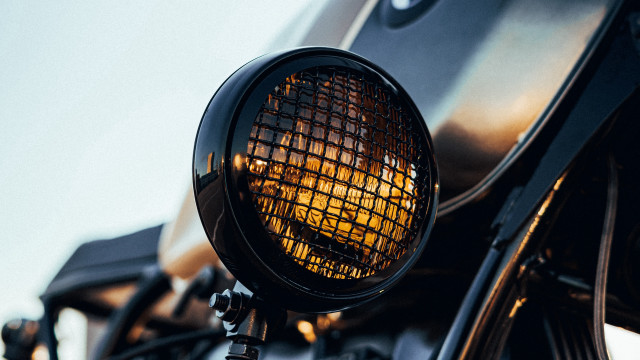 Motorcycle light flares panfuturism 3d free wallpaper for desktop - medium preview image