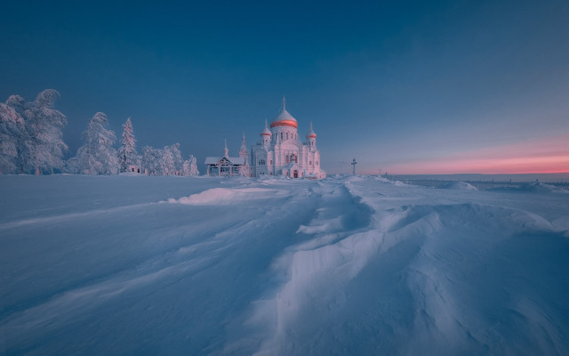 Church snowy dusk pink sky free wallpaper for desktop - medium preview image