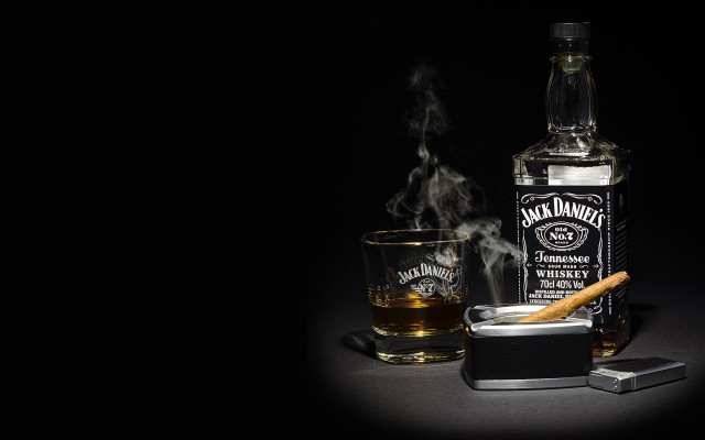 Whiskey bottle cigarette holder glass free wallpaper for desktop - medium preview image