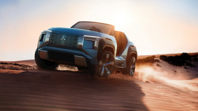 Truck desert sunset chrislabrooy digital free wallpaper for desktop - medium preview image