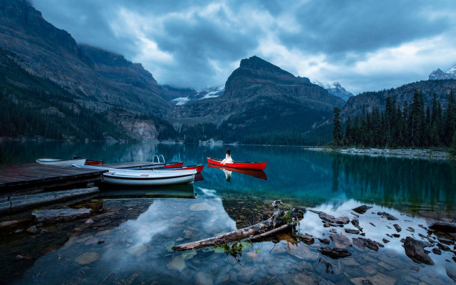 Boats dock mountains clouds lake free wallpaper for desktop - medium preview image