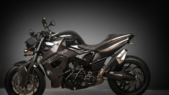 Black motorcycle dark room digital free wallpaper for desktop - medium preview image