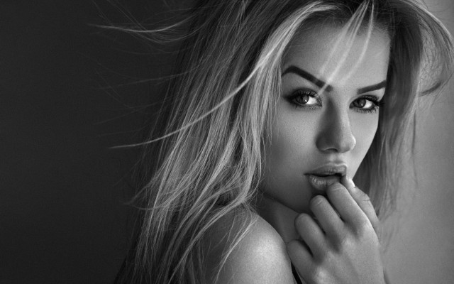 Long hair ring black and free wallpaper for desktop - medium preview image