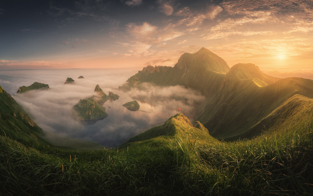 Mountain range red house clouds free wallpaper for desktop - medium preview image