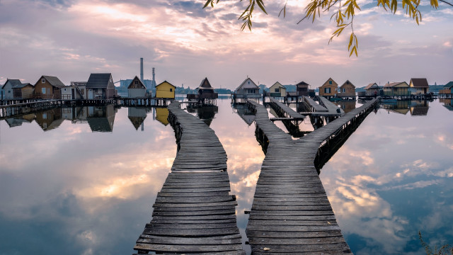 Wooden dock houses water cloudy free wallpaper for desktop - medium preview image