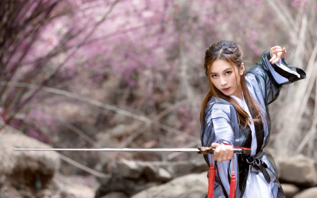 Woman kimono sword park cherry free wallpaper for desktop - medium preview image