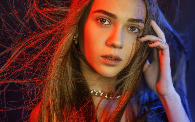 Woman longhair serious portrait elina free wallpaper for desktop - medium preview image