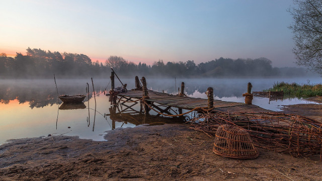Dock boats mist sunset mountain free wallpaper for desktop - medium preview image