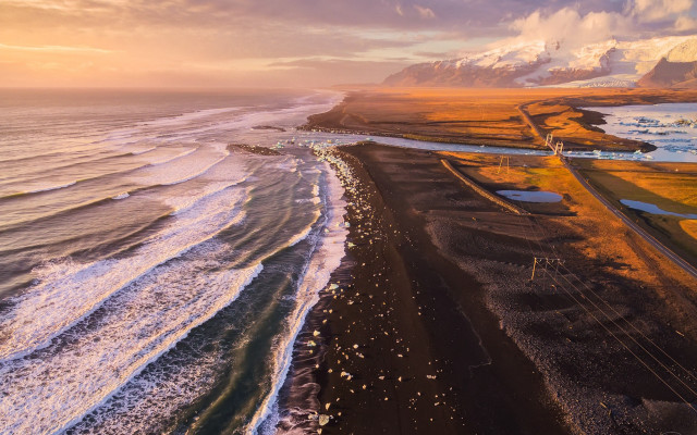 Beach mountain water train landscape free wallpaper for desktop - medium preview image