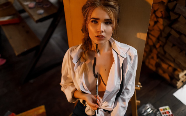 Woman shirt tie room fireplace free wallpaper for desktop - medium preview image