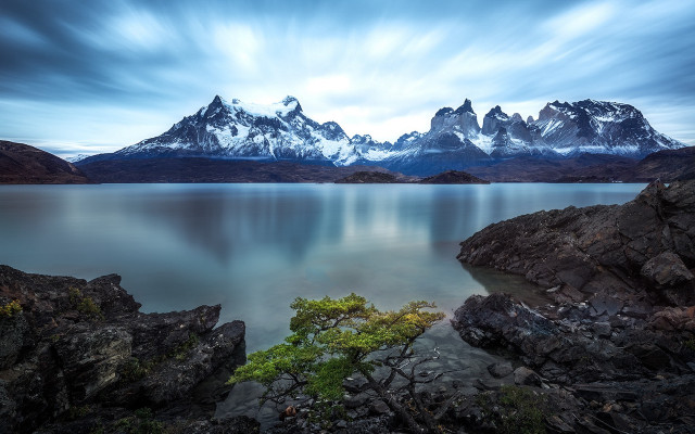 Mountain lake foreground clouds sky free wallpaper for desktop - medium preview image