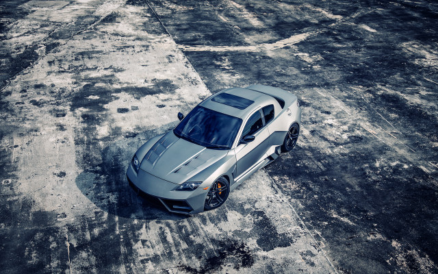 Silver sports car tiltshift night free wallpaper for desktop - medium preview image