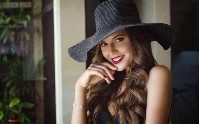 Woman hat smiling portrait fashion free wallpaper for desktop - medium preview image
