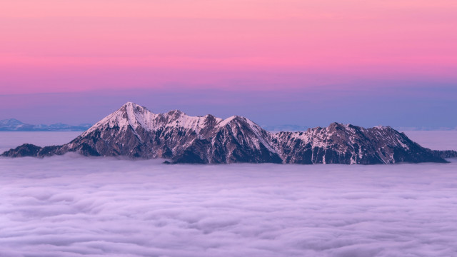 Mountain range clouds sunset city free wallpaper for desktop - medium preview image