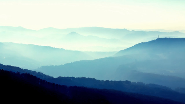 Mountain range hazy sky trees #2 free wallpaper for desktop - medium preview image