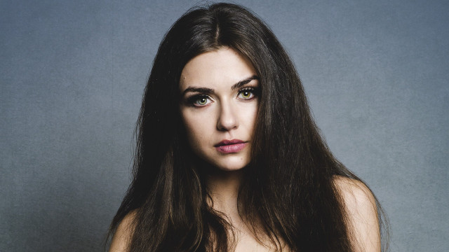 Adrienn henczne deak green eyes free wallpaper for desktop - medium preview image