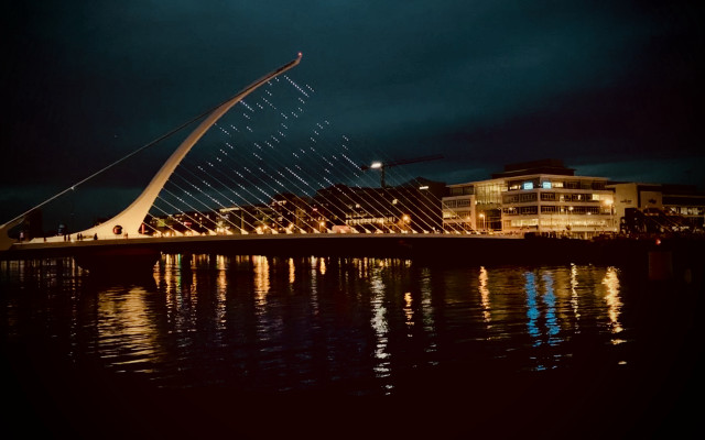 Bridge water building night city #2 free wallpaper for desktop - medium preview image