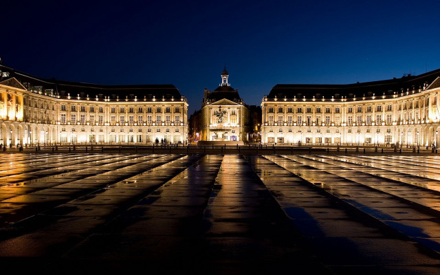 Large building clock tower night #7 free wallpaper for desktop - medium preview image