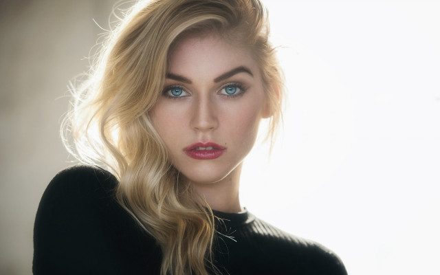 Blonde haired blue eyed portrait #2 free wallpaper for desktop - medium preview image