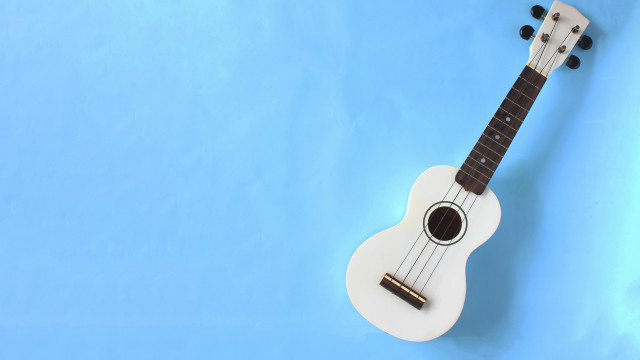 Ukulele blue white fretboard minimalism free wallpaper for desktop - medium preview image