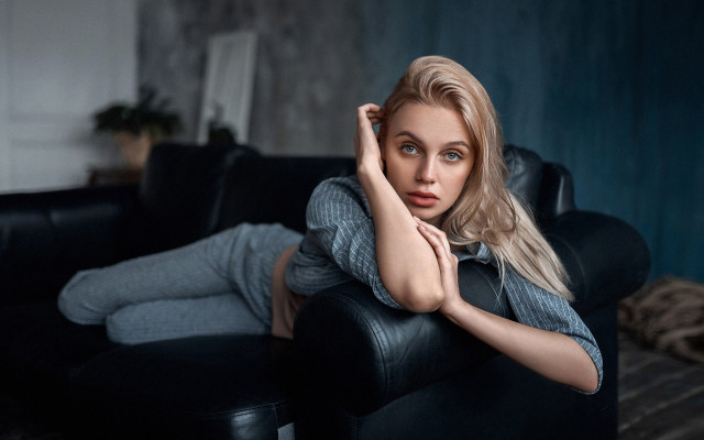 Woman blonde blue eyes couch free wallpaper for desktop - medium preview image