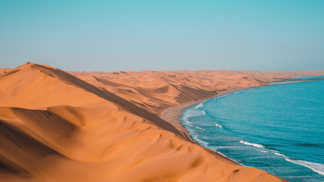 Beach sand dunes blue sky free wallpaper for desktop - medium preview image
