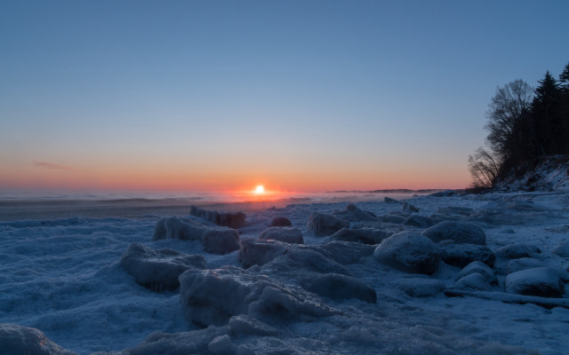 Sunset beach snow ice trees free wallpaper for desktop - medium preview image