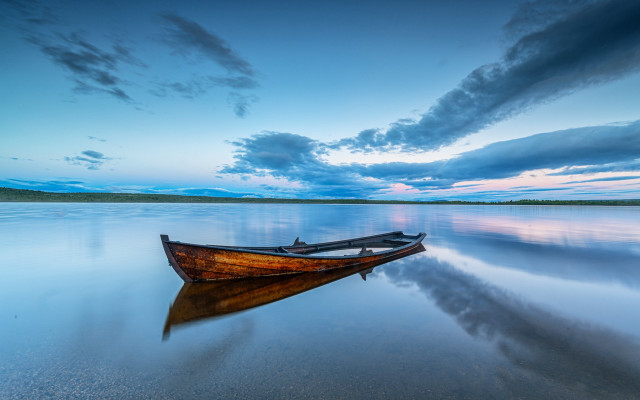 Sunset boat water clouds horizon free wallpaper for desktop - medium preview image