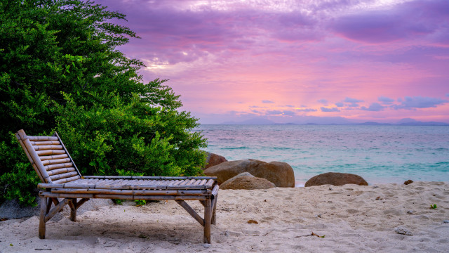 Wooden bench beach sunset pink free wallpaper for desktop - medium preview image