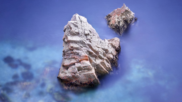 Rock formation water blue sky #2 free wallpaper for desktop - medium preview image