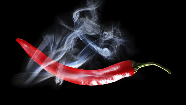 Red hot pepper smoking sword free wallpaper for desktop - medium preview image
