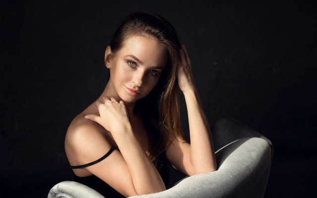 Elina karimova portrait sitting 3d free wallpaper for desktop - medium preview image