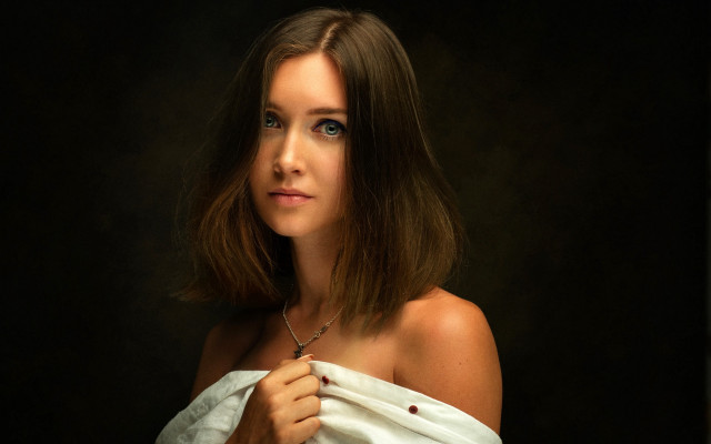 Woman towel black background portrait free wallpaper for desktop - medium preview image