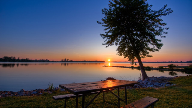 Picnic table grass lake sunset free wallpaper for desktop - medium preview image