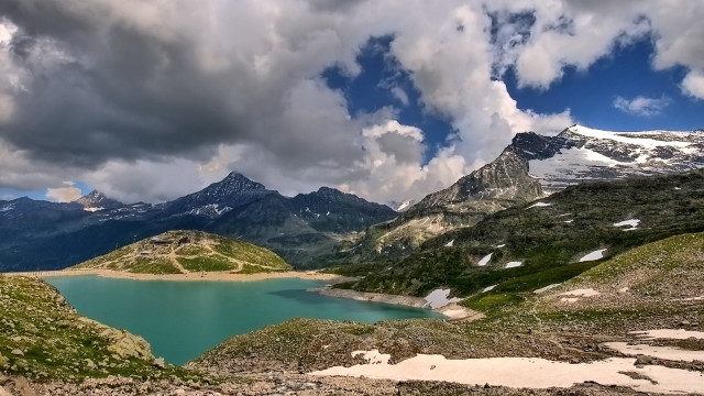 Lake mountains cloudy sky panorama free wallpaper for desktop - medium preview image