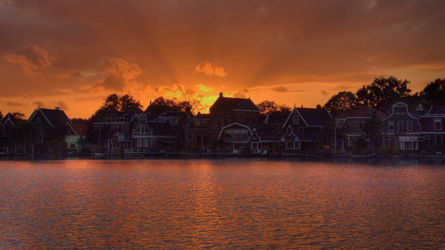 Sunset lake houses boat matte free wallpaper for desktop - medium preview image
