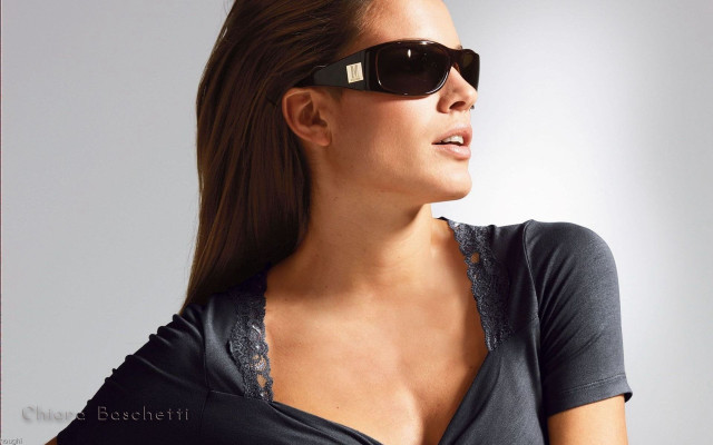 Woman sunglasses black shirt white free wallpaper for desktop - medium preview image