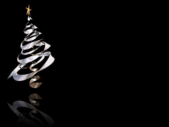Christmas tree star reflection dark free wallpaper for desktop - medium preview image