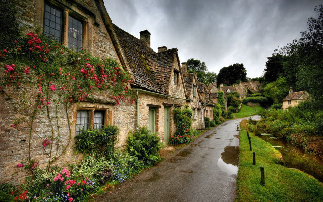 Stone houses flower lined street free wallpaper for desktop - medium preview image