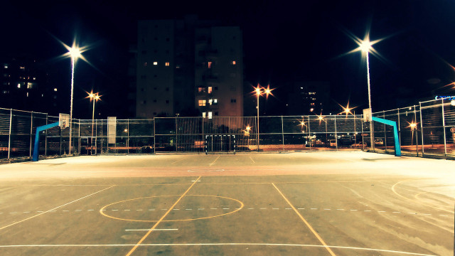 Basketball court night lights hoop free wallpaper for desktop - medium preview image