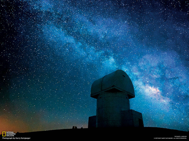 Telescope hill night sky stars free wallpaper for desktop - medium preview image