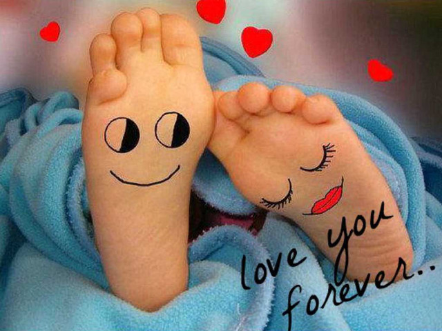 Tattoo foot hearts flying message #2 free wallpaper for desktop - medium preview image