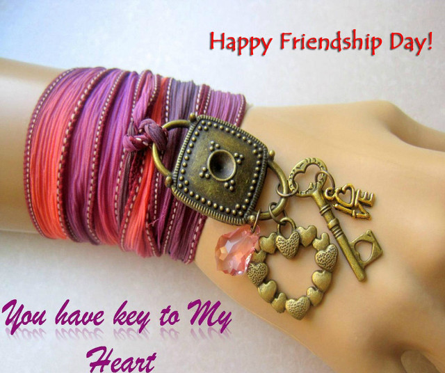Bracelet charms key happy friend free wallpaper for desktop - medium preview image