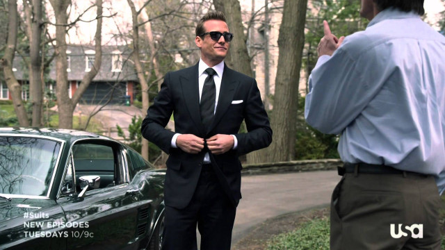 Man suit sunglasses car talking free wallpaper for desktop - medium preview image