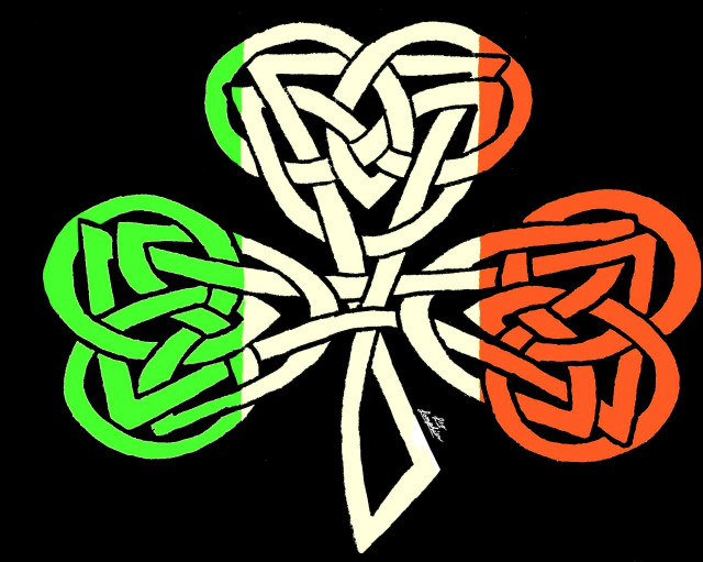 Four leaf clover irish flag free wallpaper for desktop - medium preview image