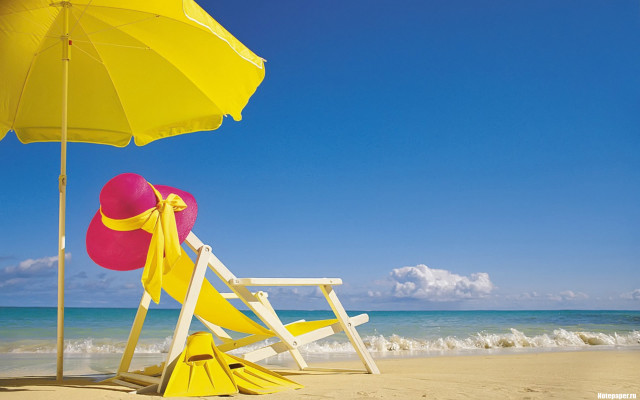 Yellow umbrella pink hat beach free wallpaper for desktop - medium preview image