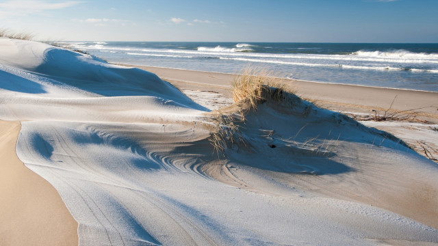 Sandy beach dune wave land free wallpaper for desktop - medium preview image