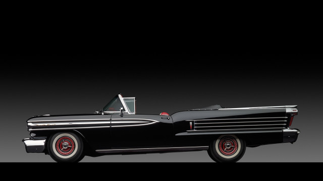 Black white car red rim free wallpaper for desktop - medium preview image