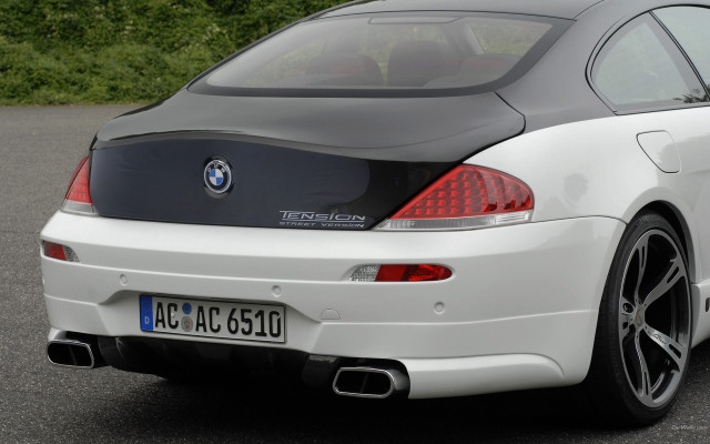 White bmw car parking lot free wallpaper for desktop - medium preview image